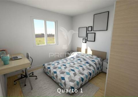 Moradia em construção na aldeia do pego