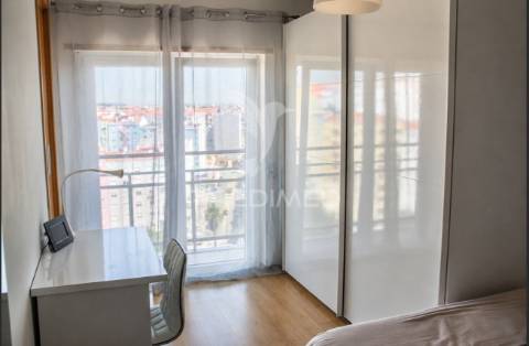 Apartamento t3 santa marta do pinhal