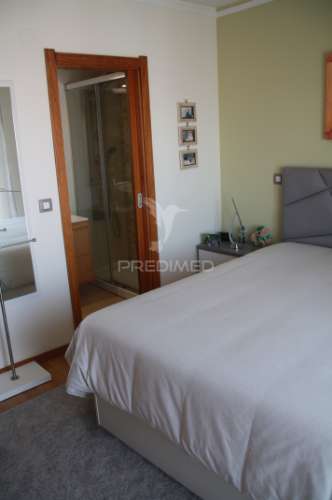 Apartamento t3 santa marta do pinhal