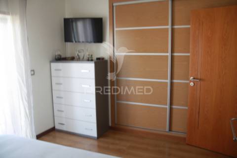 Apartamento t3 santa marta do pinhal