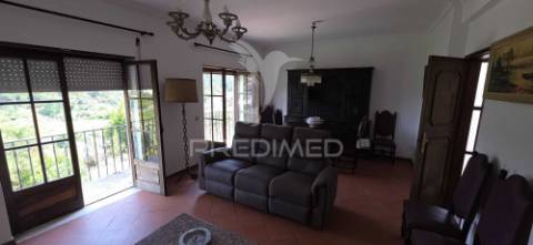 Moradia t3, garagem, sotão, 765m2 terreno. almalagues