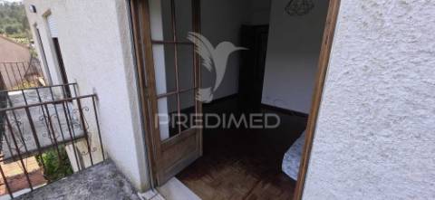 Moradia t3, garagem, sotão, 765m2 terreno. almalagues