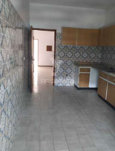Apartamento t3 com vista deslumbrante para o rio douro