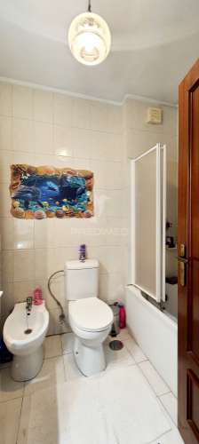 Apartamento t2+1 com 2 garagens box, em águas santas, maia