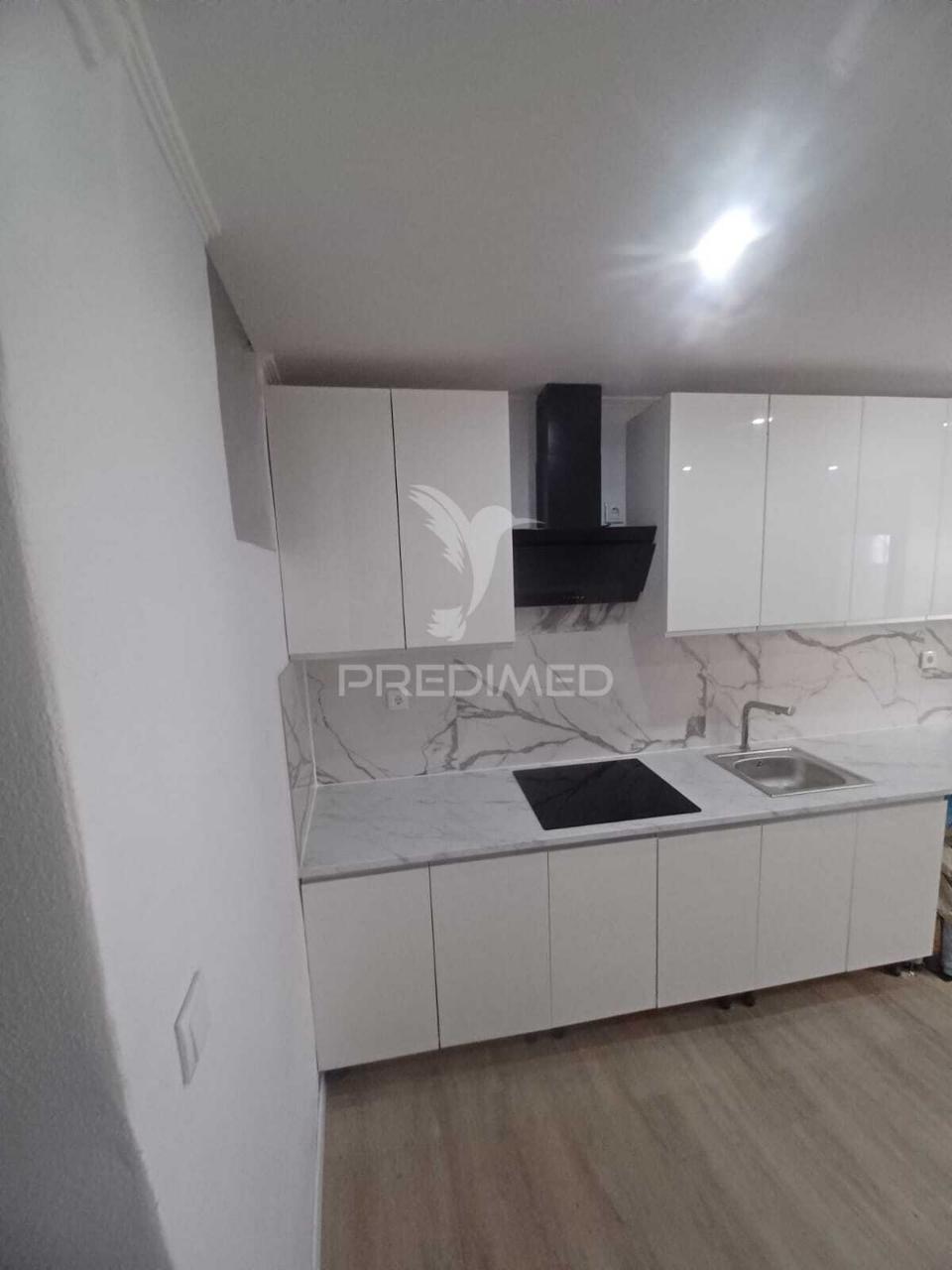 Prédio de charme com 6 suites e terraço no centro histórico de elvas