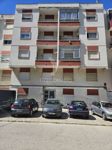 T2 setubal remodelado