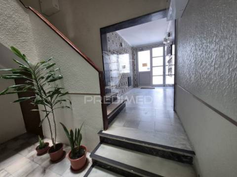 T2 setubal remodelado