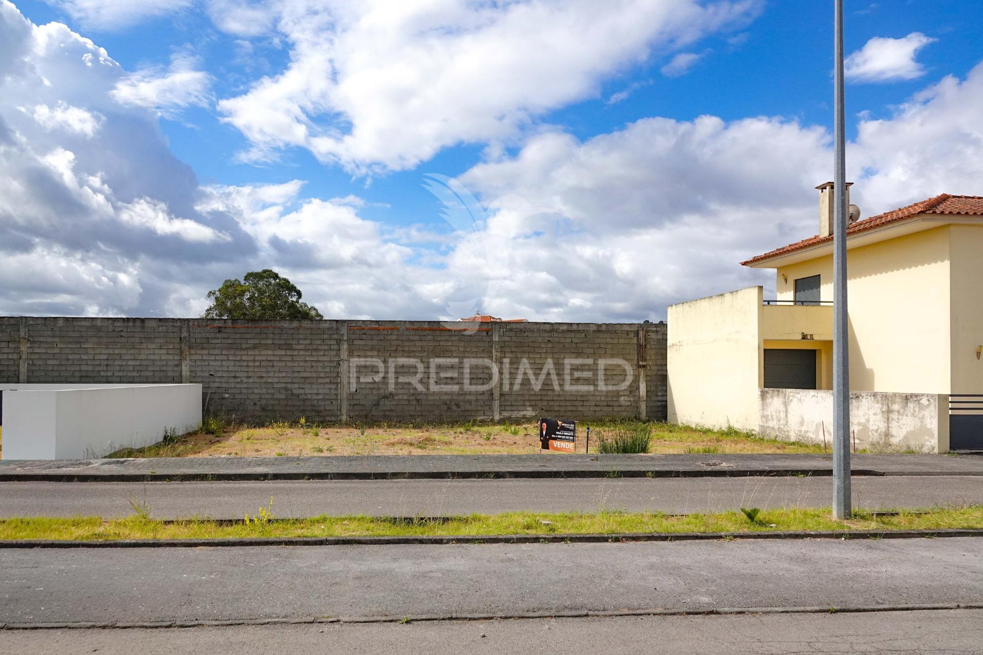 Lote para construção de moradia em abrantes.