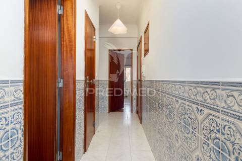 Apartamento t2 c/  varandas  - forte da casa - vila franca de xira