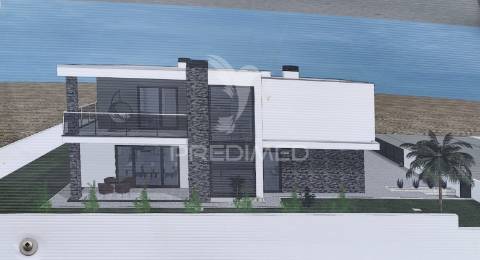 Moradia isolada t4 de arquitetura contemporânea em vagos