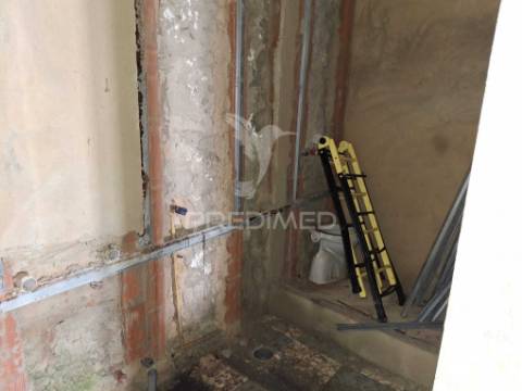 Moradia t2+1 para recuperação