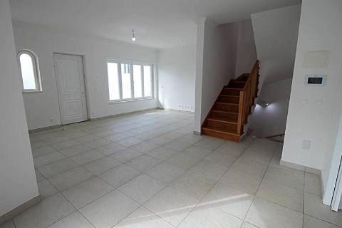 Moradia T3 +1 Usada na Ericeira com excelente vista de mar