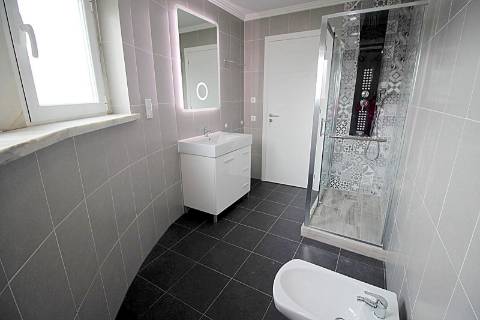 Moradia T3 +1 Usada na Ericeira com excelente vista de mar