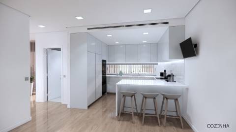 Moradia de luxo T5 em LOURES