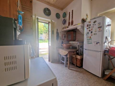 MORADIA T3 com garagem em Vila Nova da Barquinha.