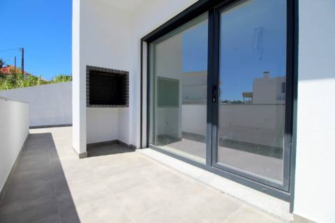 Moradia T3 Nova na Ericeira