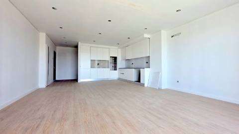 Apartamento T3 novo - Mafra Centro