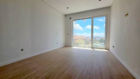 Apartamento T3 novo - Mafra Centro