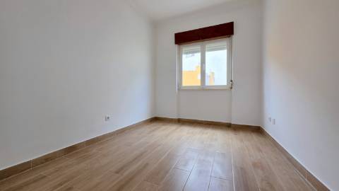 Apartamento T1 - centro de Vila Franca do Rosário