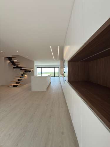 MORADIA GEMINADA T3 COM PISCINA E VISTA DE MAR - ERICEIRA