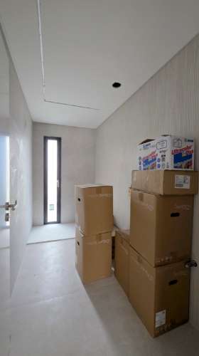 MORADIA T4 GEMINADA NOVA EM MAFRA.