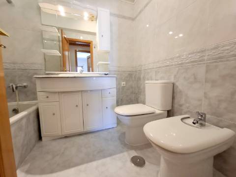 Apartamento T3 usado em Vialonga