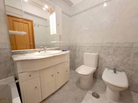 Apartamento T3 usado em Vialonga