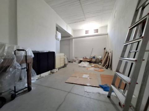 Apartamento T3 usado em Vialonga