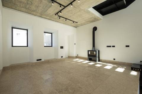 Moradia T3, nova, no centro de Mafra.