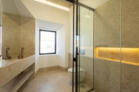 Moradia T3, nova, no centro de Mafra.