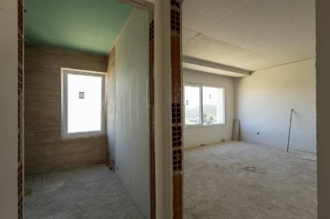 Moradia T4 nova de Design moderno, em Mafra.