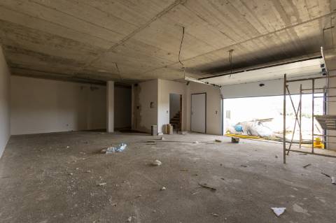 Moradia T4 nova de Design moderno, em Mafra.