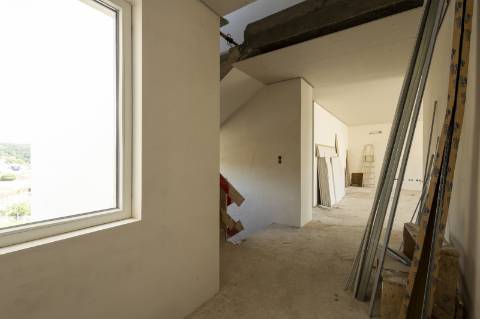 Moradia T4 nova de Design moderno, em Mafra.