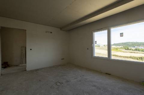 Moradia T4 nova de Design moderno, em Mafra.