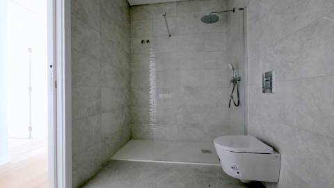 MORADIA T4 TÉRREA NOVA em SANTO ISIDORO