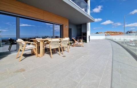 Apartamento T3 com terraço com 144,88 m2 e barbecue coberto - Ericeira