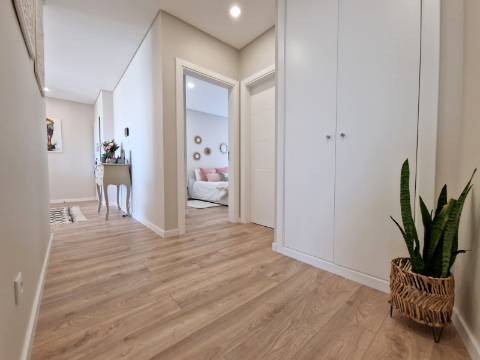 Apartamento T3 com terraço com 144,88 m2 e barbecue coberto - Ericeira