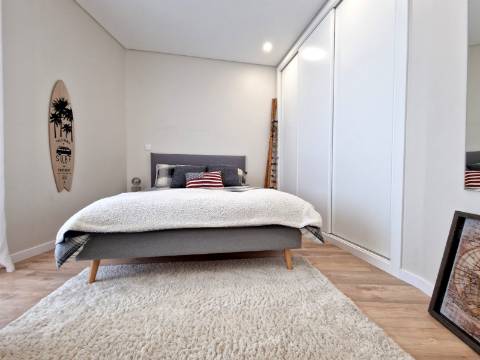 Apartamento T3 com terraço com 144,88 m2 e barbecue coberto - Ericeira