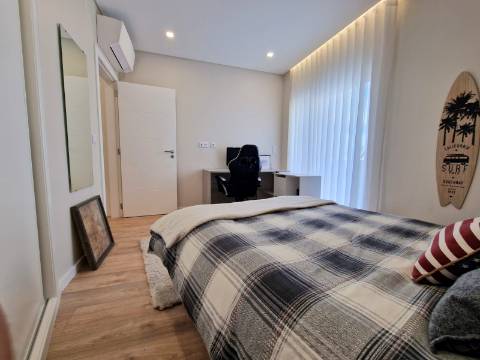 Apartamento T3 com terraço com 144,88 m2 e barbecue coberto - Ericeira