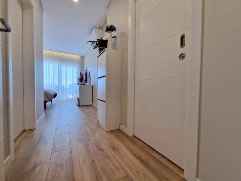 Apartamento T3 com terraço com 144,88 m2 e barbecue coberto - Ericeira