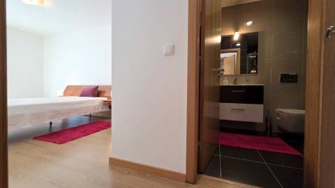 Apartamento T3 Duplex, com duas salas, usado na Malveira