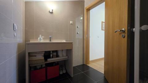 Apartamento T3 Duplex, com duas salas, usado na Malveira