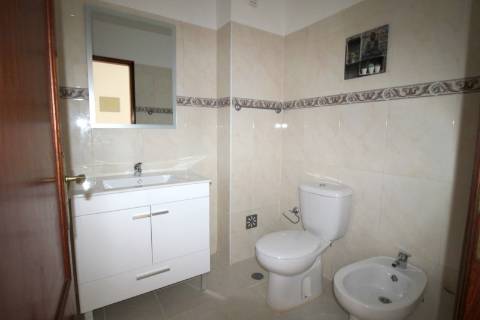 Apartamento T2 para Arrendamento no centro de Mafra.