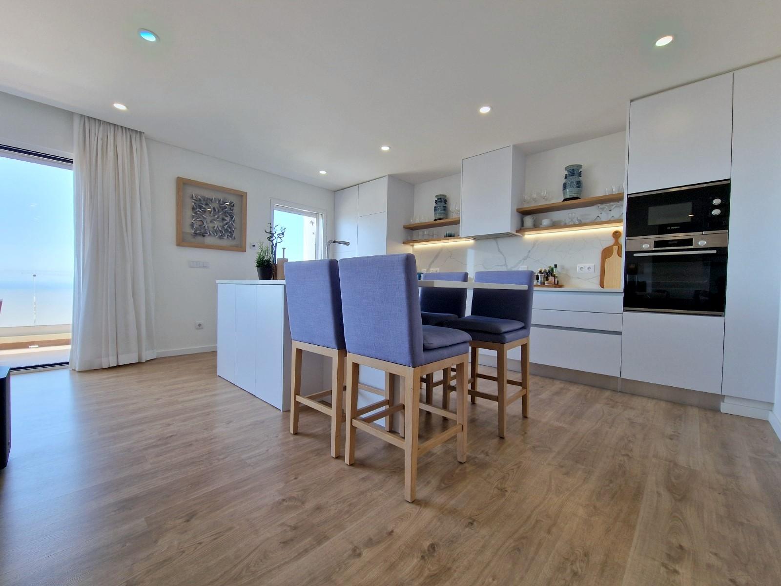 Apartamento T4 duplex, com vista de Mar, Ericeira