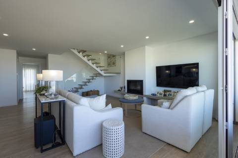 Apartamento T4 duplex, com vista de Mar, Ericeira