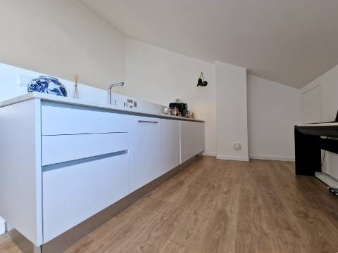 Apartamento T4 duplex, com vista de Mar, Ericeira