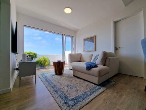 Apartamento T4 duplex, com vista de Mar, Ericeira