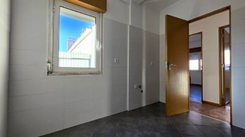 Apartamento T1 - centro de Vila Franca do Rosário, Mafra
