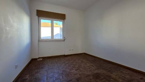 Apartamento T1 - centro de Vila Franca do Rosário, Mafra
