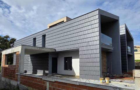 Moradia T3+1 Ericeira com piscina e jardim